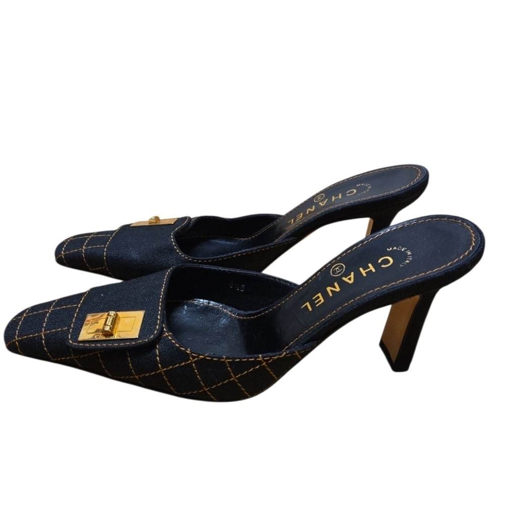Chanel Black Quilted Fabric Mules Size 38.5 - Picture 3 of 10